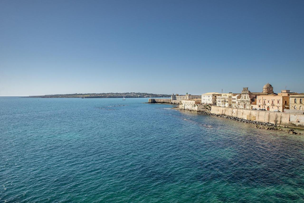 Ortigia Seafront Apartment By Wonderful Italy Syracuse Exterior foto